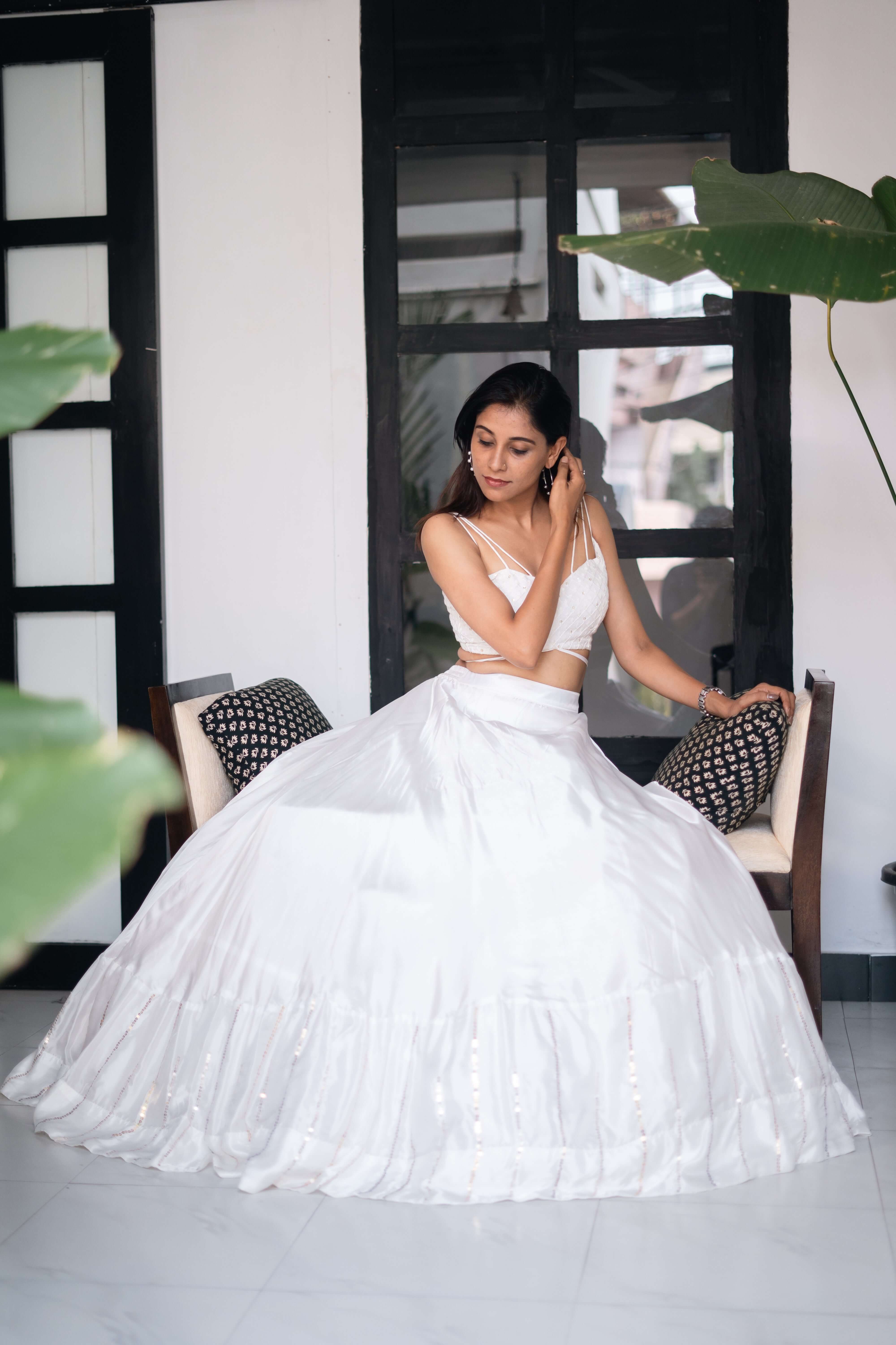 JEEVIKA - Luxe White Contemporary Bridal Lehenga
