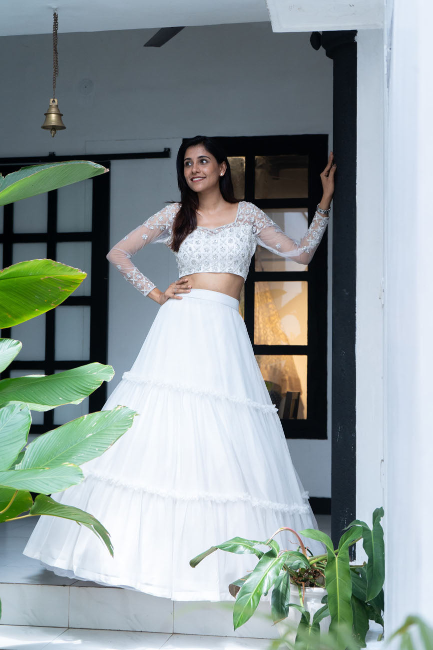 Angel - Enchanting White Magic Bridal/Partywear Lehenga
